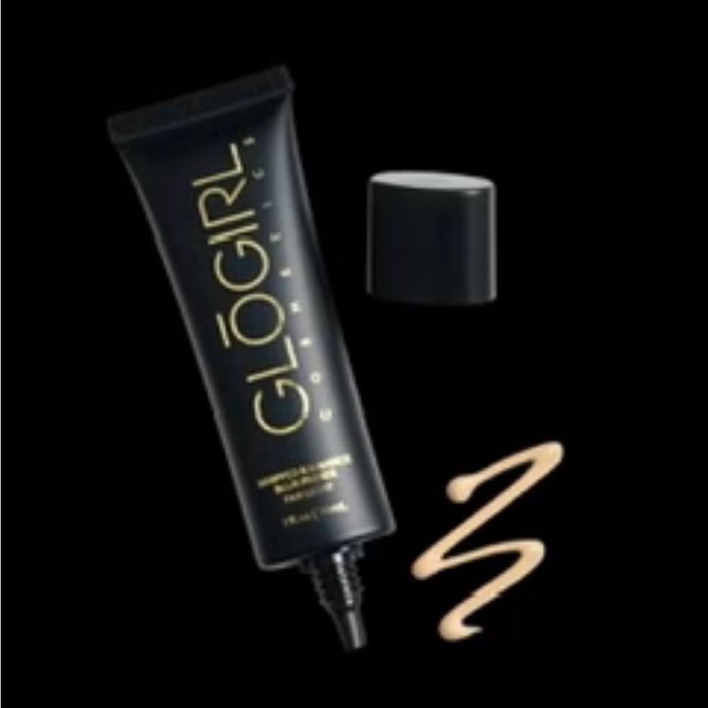 GLOGIRL WHIPPED RADIANCE
BLUR PRIMER FAIR LIGHT, New in Box